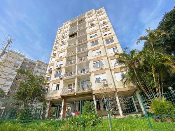 Apartamento com 81m², 2 dormitórios no bairro Vila Assunção em Porto Alegre para Comprar