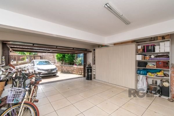 Casa 4 dormitórios